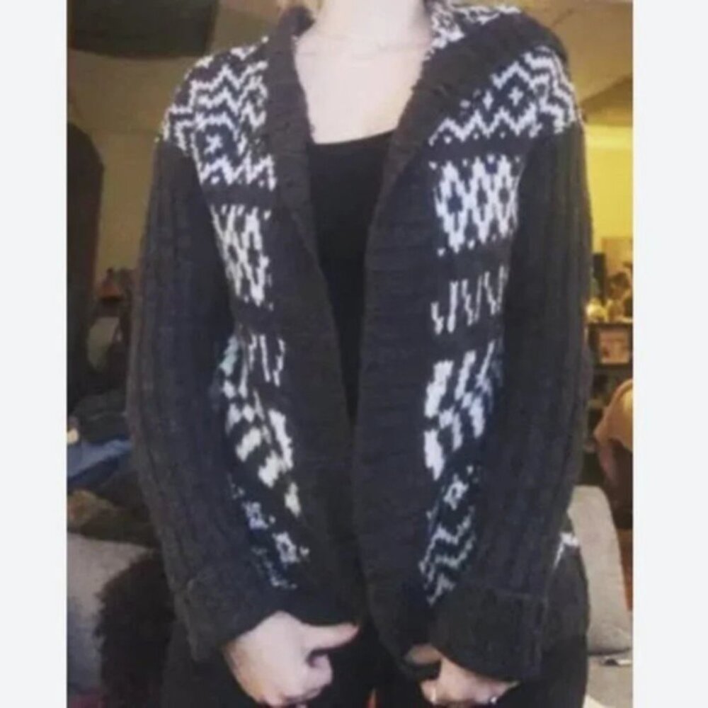 Vintage Aeropostale Cozy Winter Knit Hooded Cardigan Shawl
